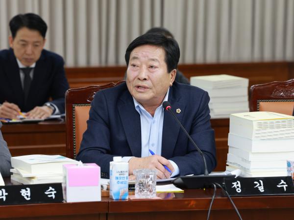 25년12월10일 전라남도교육비특별회계 2026년도 예산안 심사 - 033 5