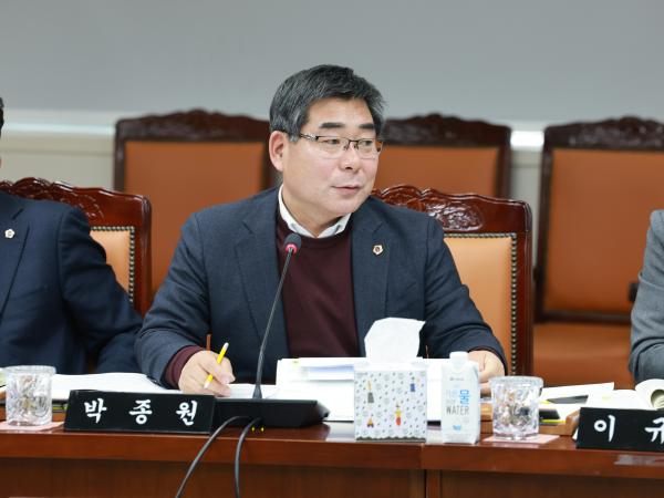 25년12월10일 전라남도교육비특별회계 2026년도 예산안 심사 - 040 2