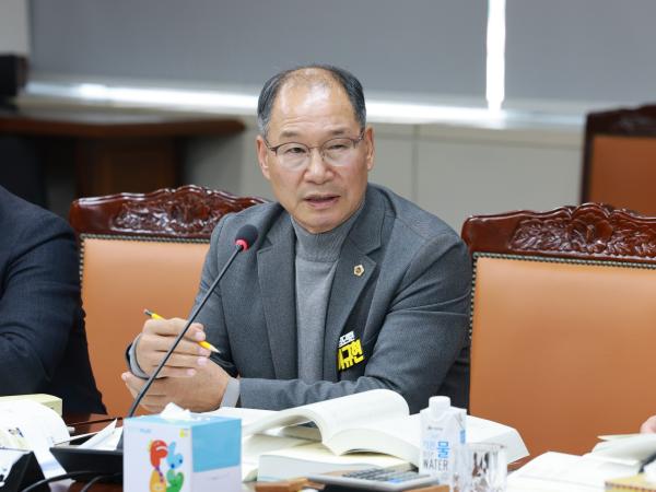 25년12월10일 전라남도교육비특별회계 2026년도 예산안 심사 - 050 4