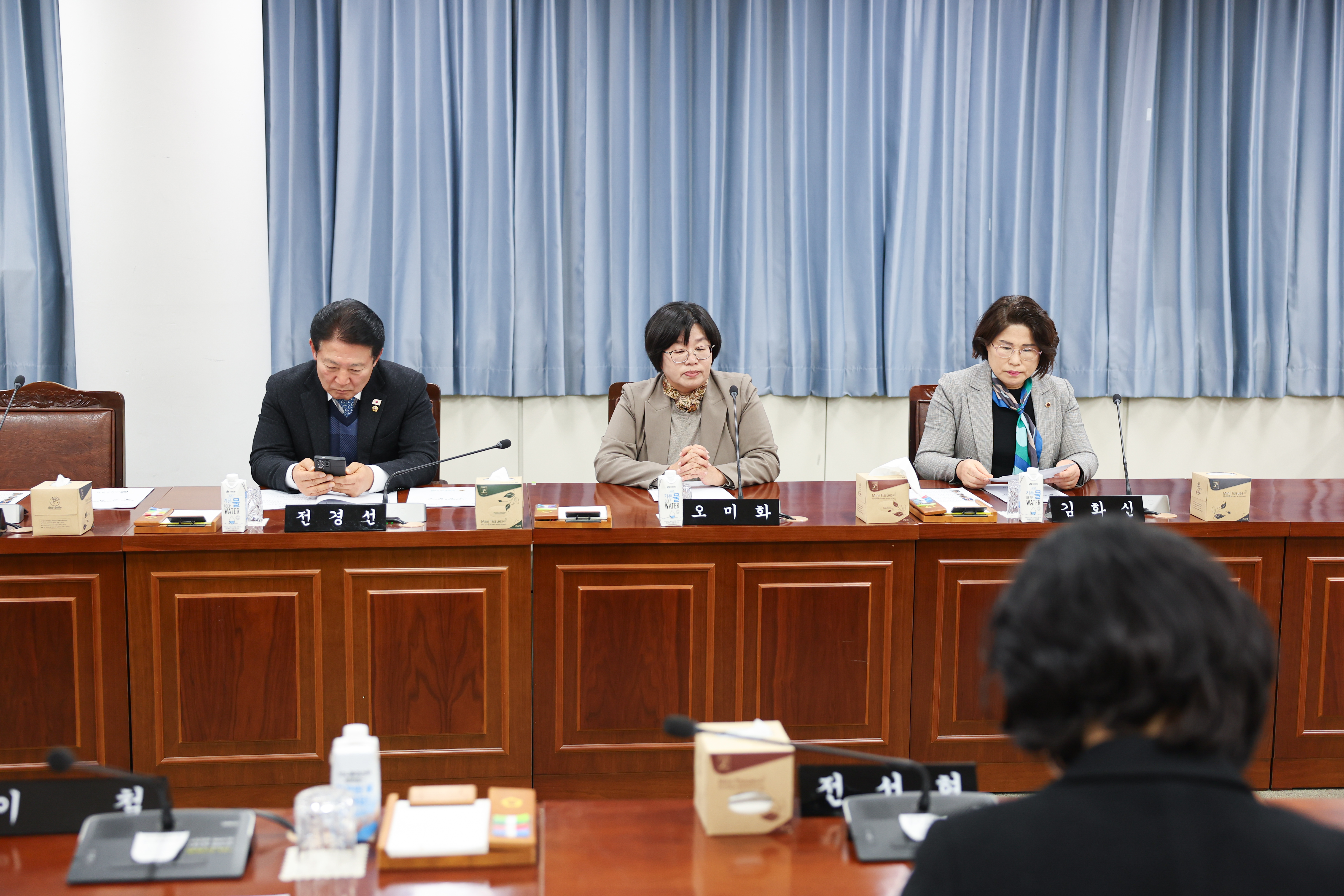 25년12월15일 제395회 제2차 정례회 기획행정위원회 회의 (4)4