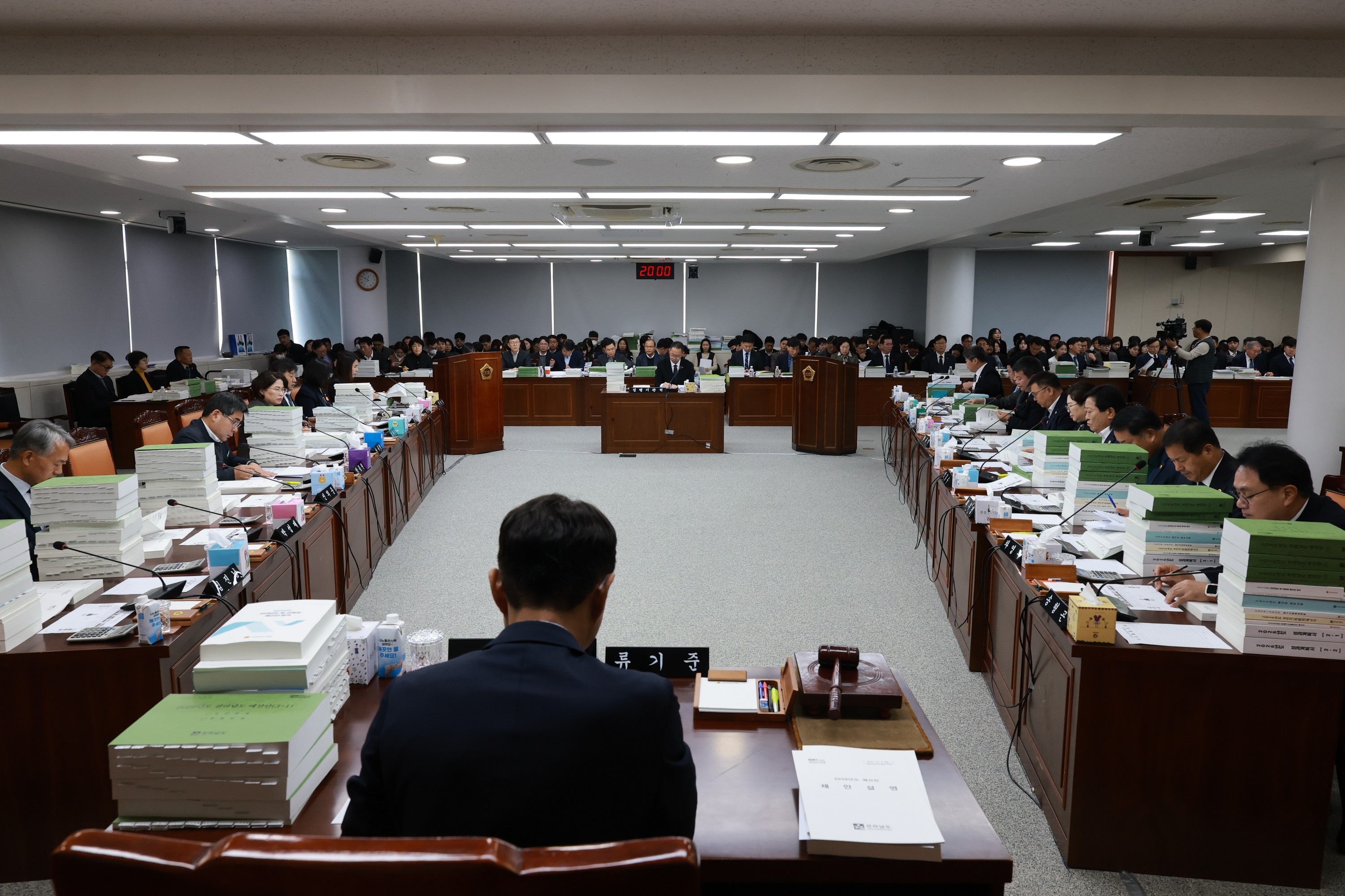 25년12월02일 전라남도 2026년도 예산안 심사 - 0106