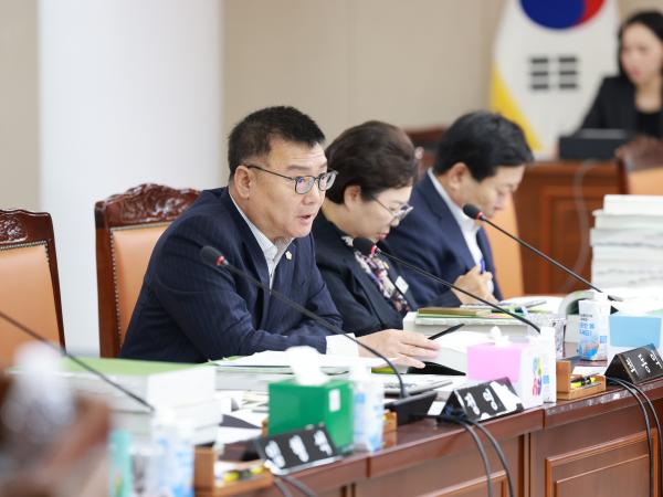 25년12월02일 전라남도 2026년도 예산안 심사 - 136 9