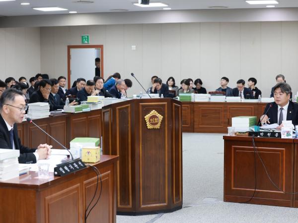 25년12월02일 전라남도 2026년도 예산안 심사 - 118 4