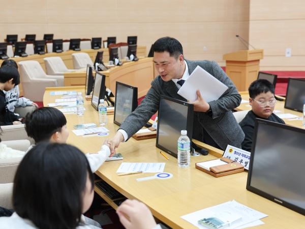 25년12월02일 청소년 의회교실 여수 예울초_ 광양 세풍초 (5) 9