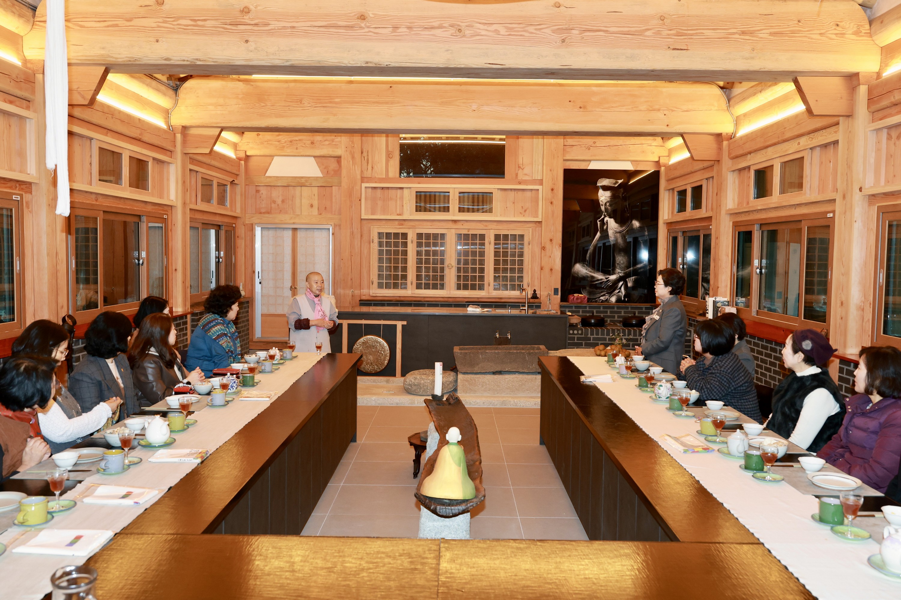 25년12월01일 가족행복 정책 특별위원회 현지활동 - 0124