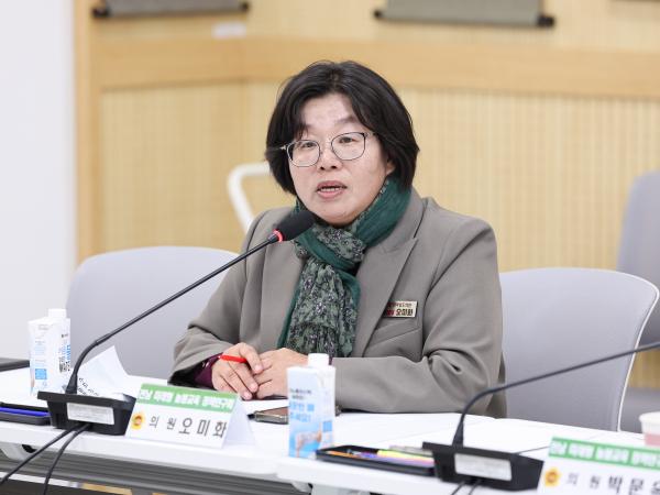 25년12월01일 전남 미래형 늘봄교육 정책연구회 정책연구용역 최종보고회 (30) 8