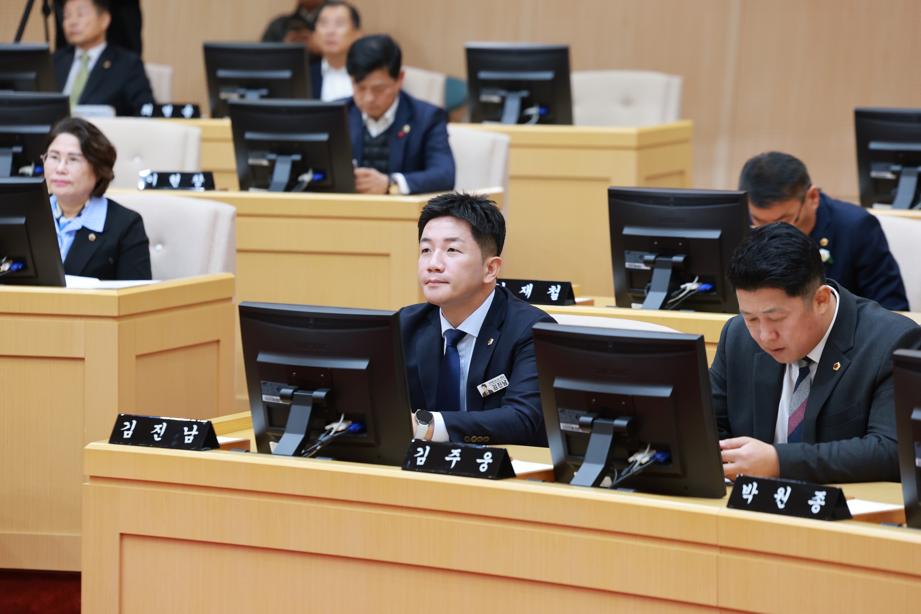 25년12월09일 제395회 제2차 정례회 제3차 본회의 - 0513