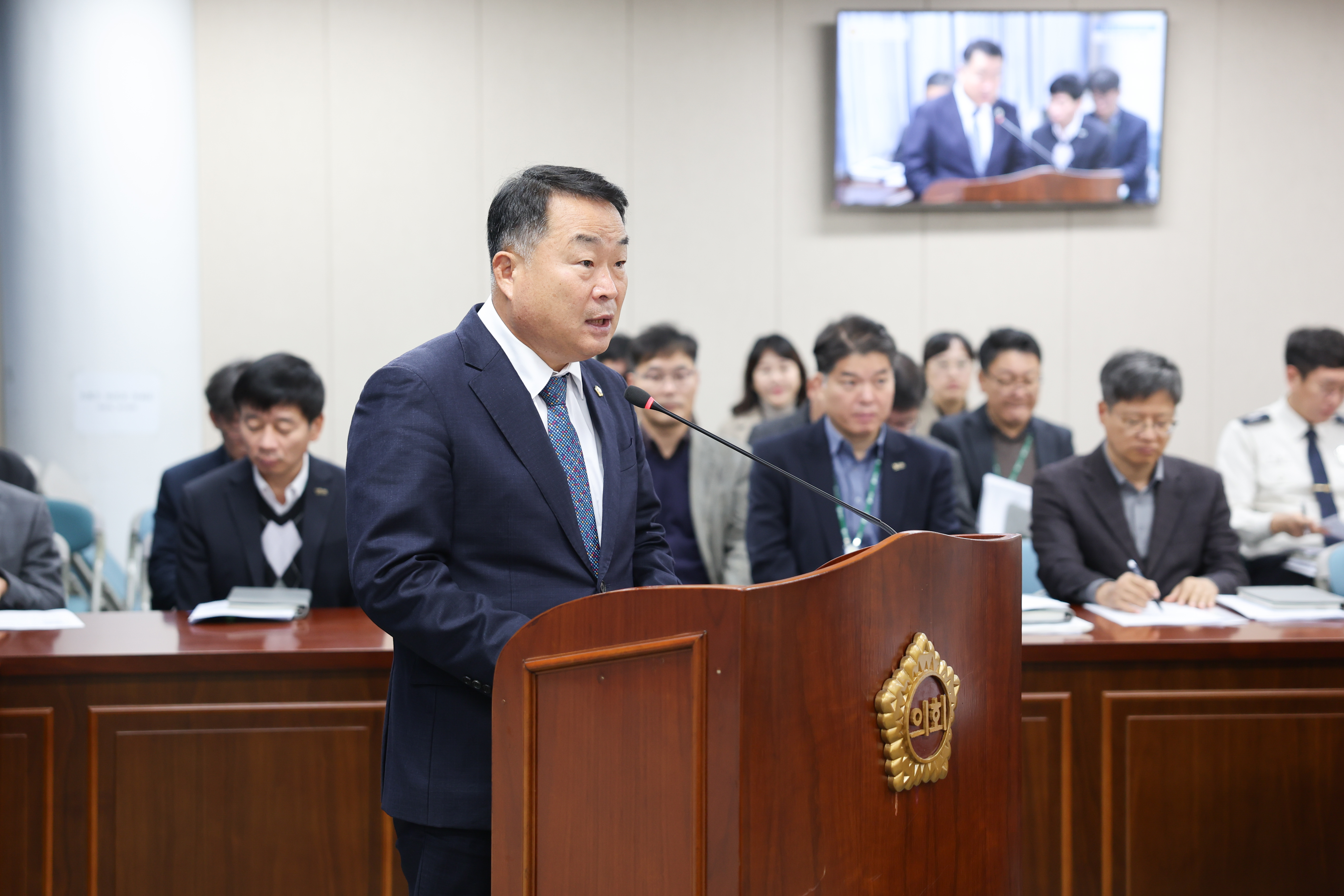 25년12월09일 제395회 제2차 정례회 안전건설소방위원회 회의 (6)2