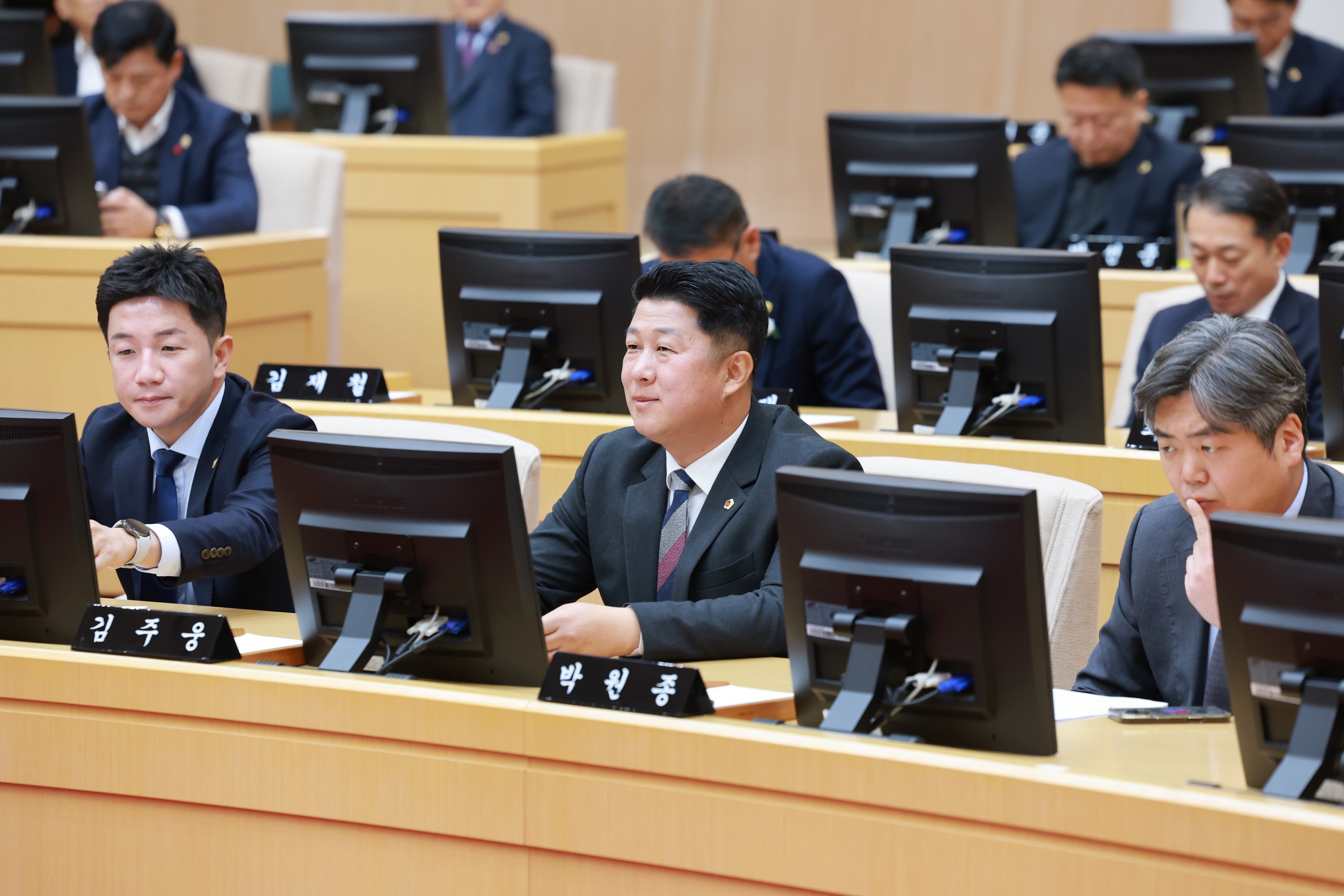 25년12월09일 제395회 제2차 정례회 제3차 본회의 - 0533