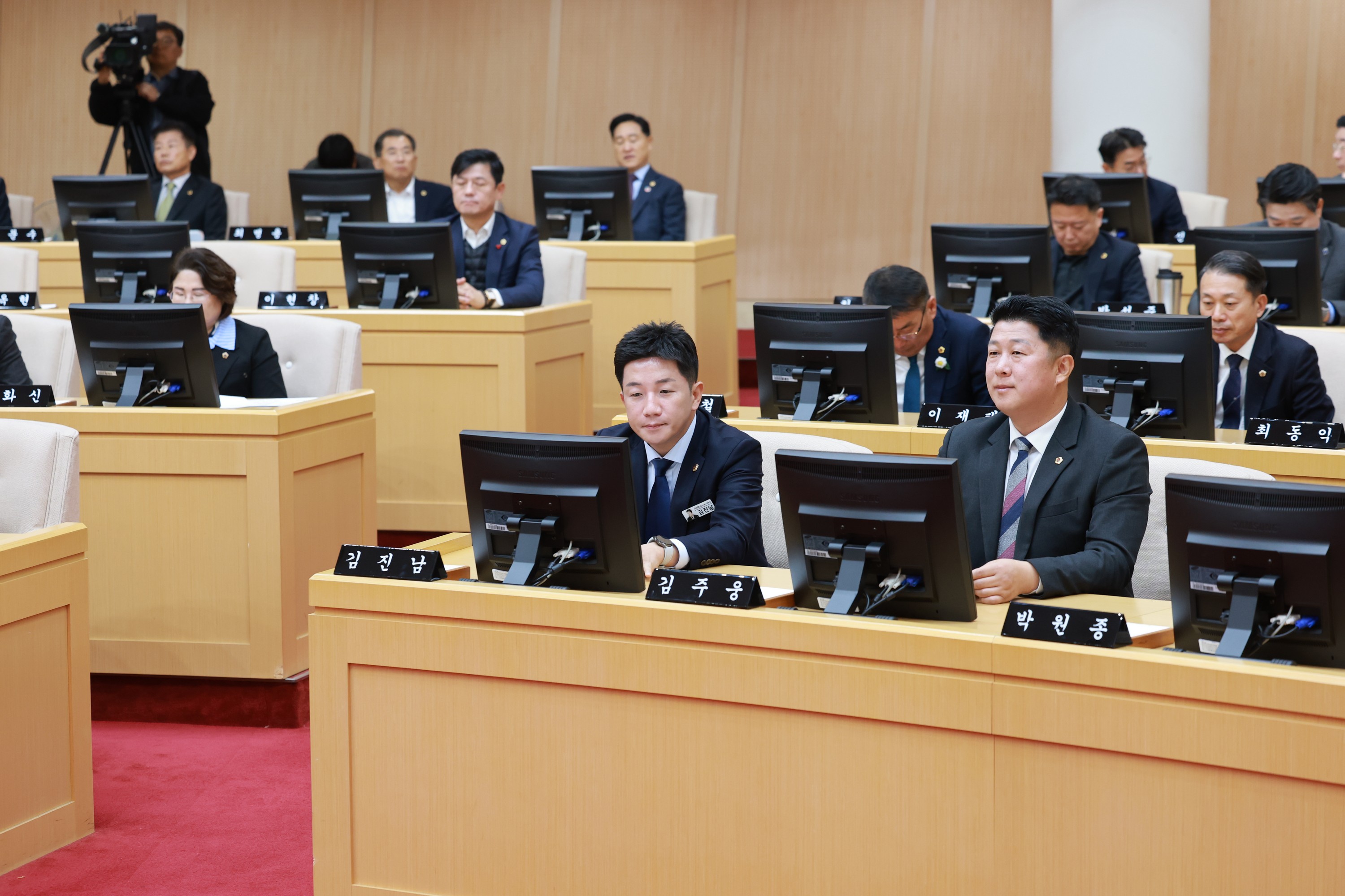 25년12월09일 제395회 제2차 정례회 제3차 본회의 - 0554