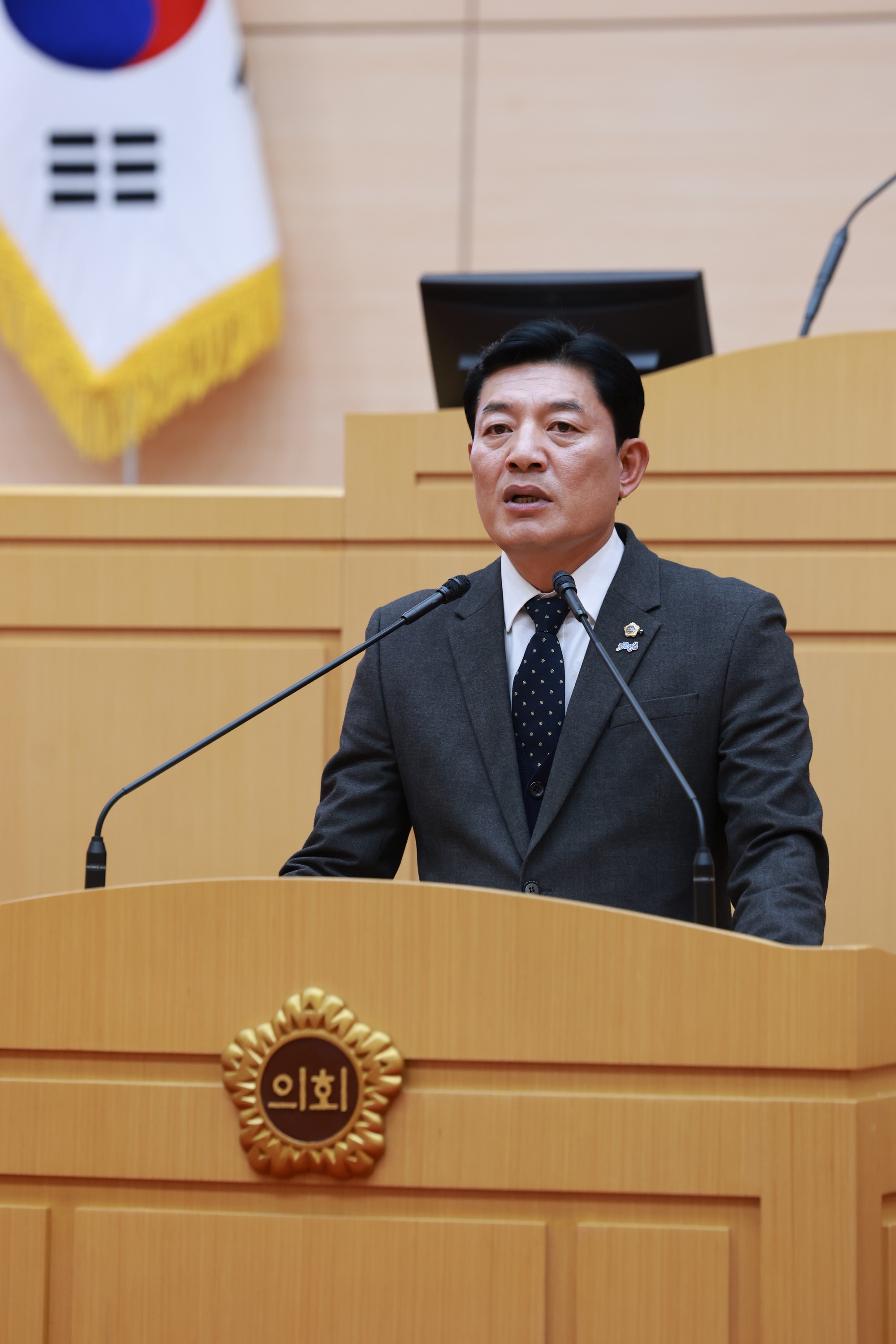 25년12월09일 제395회 제2차 정례회 제3차 본회의 - 1222