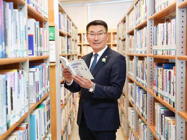 25년12월09일 전라남도의회 소식지 촬영_ 김재철의원 (7) 4