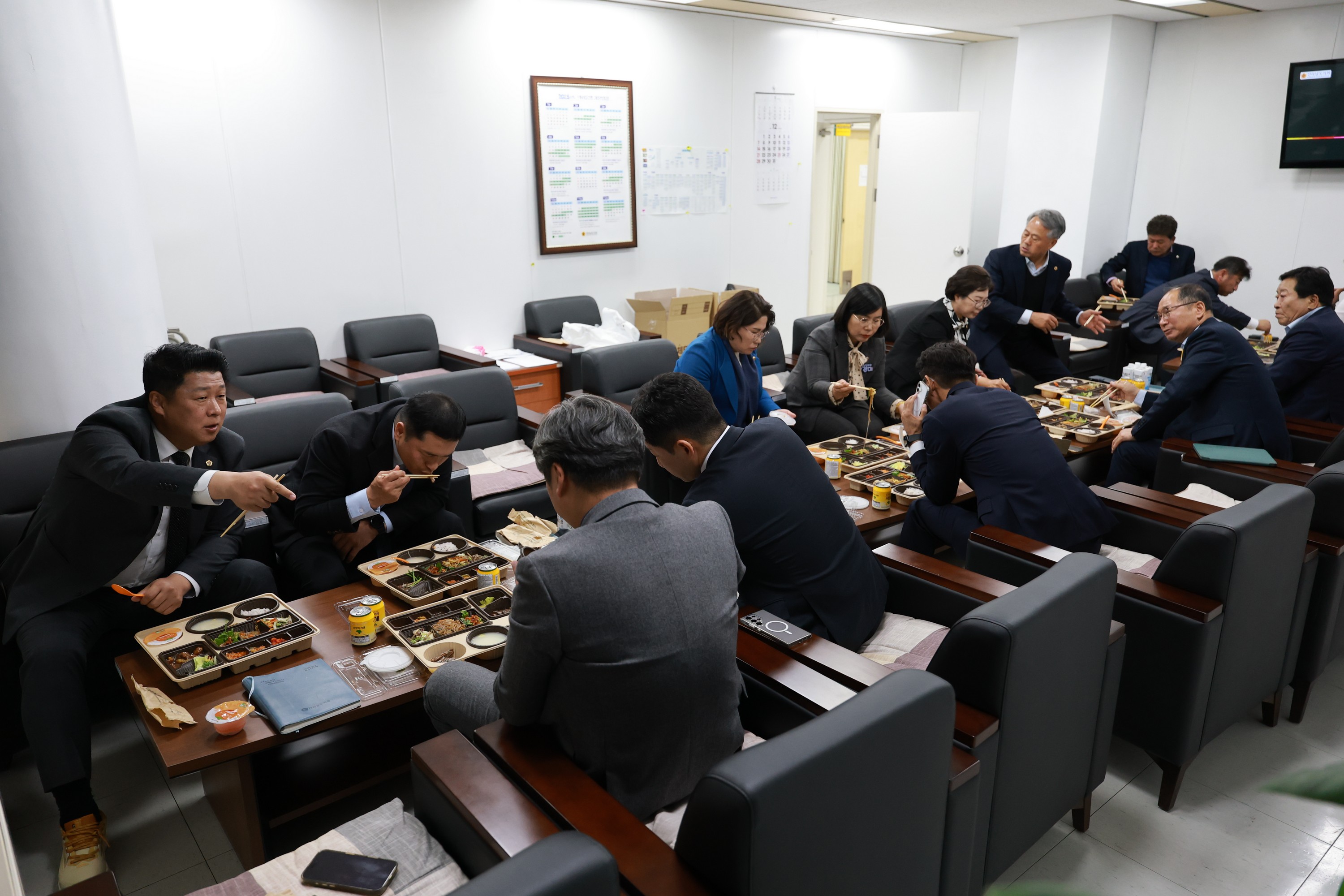 25년12월03일 전라남도 2026년도 예산안 심사 - 1747