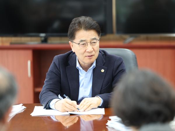 25년12월03일 월례 정책회의 (12월) (12) 8