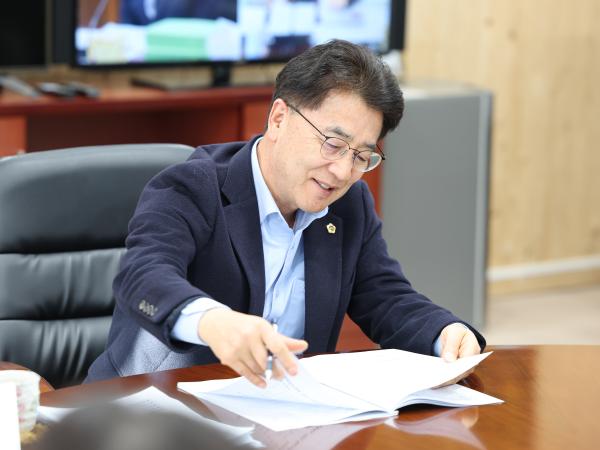 25년12월03일 월례 정책회의 (12월) (8) 4