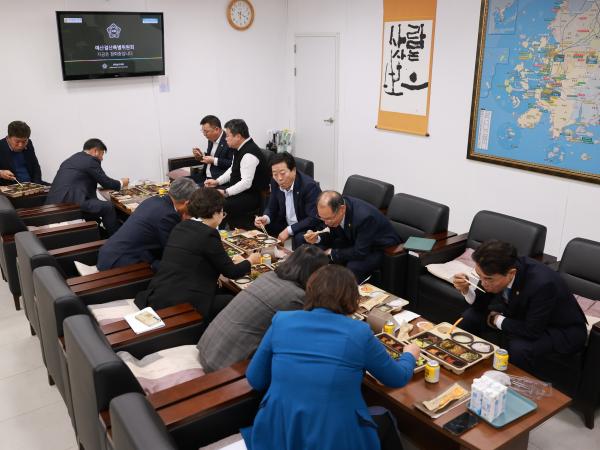 25년12월03일 전라남도 2026년도 예산안 심사 - 173 9