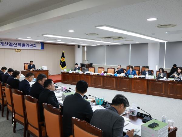 25년12월03일 전라남도 2026년도 예산안 심사 - 001 3