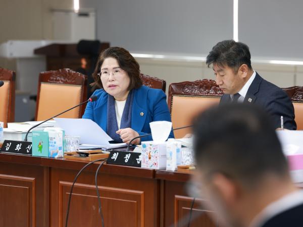 25년12월03일 전라남도 2026년도 예산안 심사 - 035 8