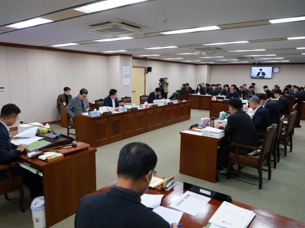 25년11월28일 제395회 제2차 정례회 농수산위원회 예산안 심사  - 012 9