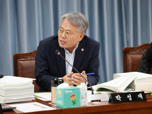 25년11월28일 제395회 제2차 정례회 농수산위원회 예산안 심사  - 024 3