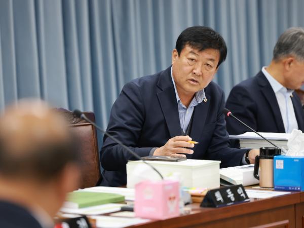 25년11월28일 제395회 제2차 정례회 농수산위원회 예산안 심사  - 048 8