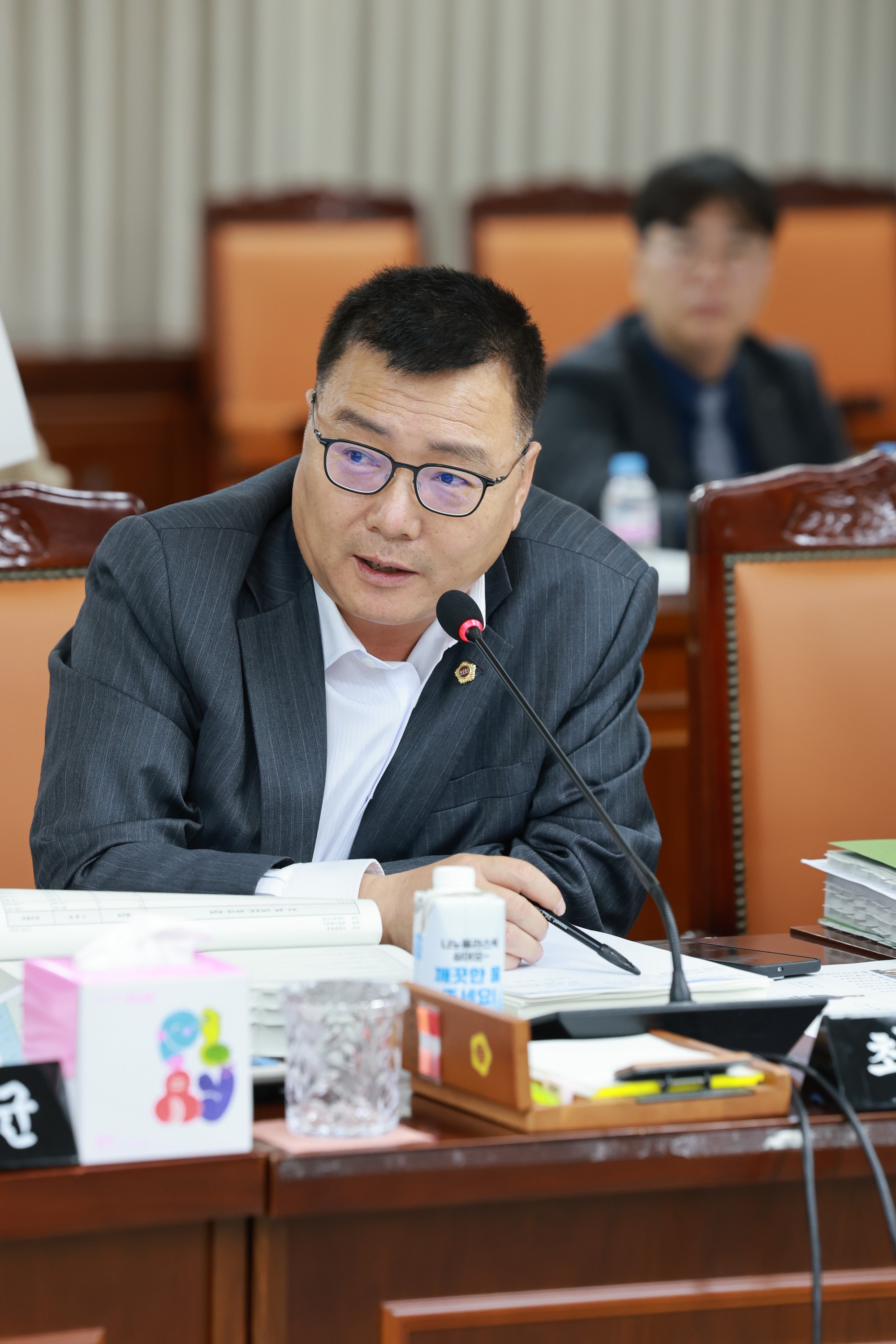 25년11월26일 전라남도 2025년 제3회 추가경정 예산안 심사 - 0572