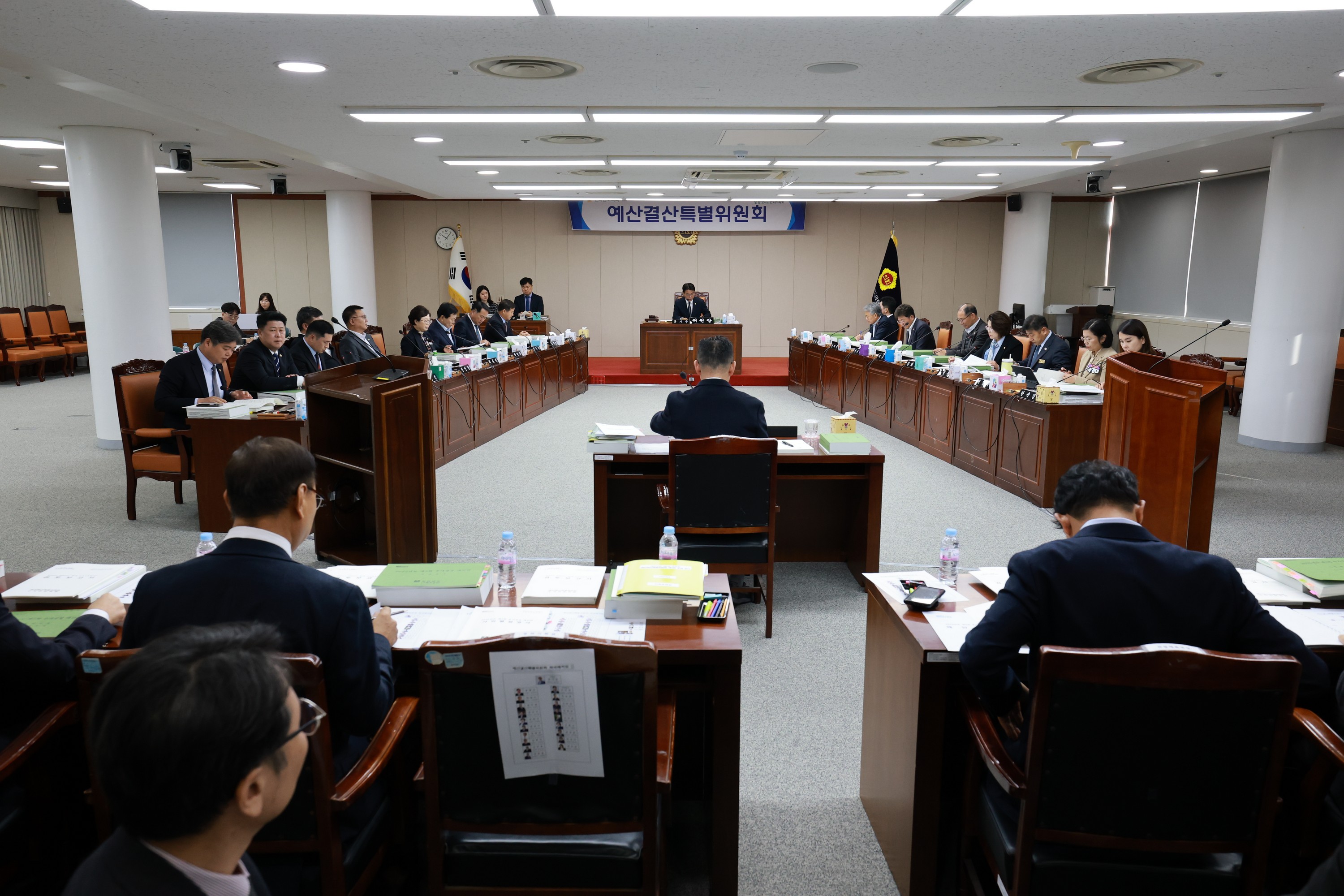 25년11월26일 전라남도 2025년 제3회 추가경정 예산안 심사 - 0061