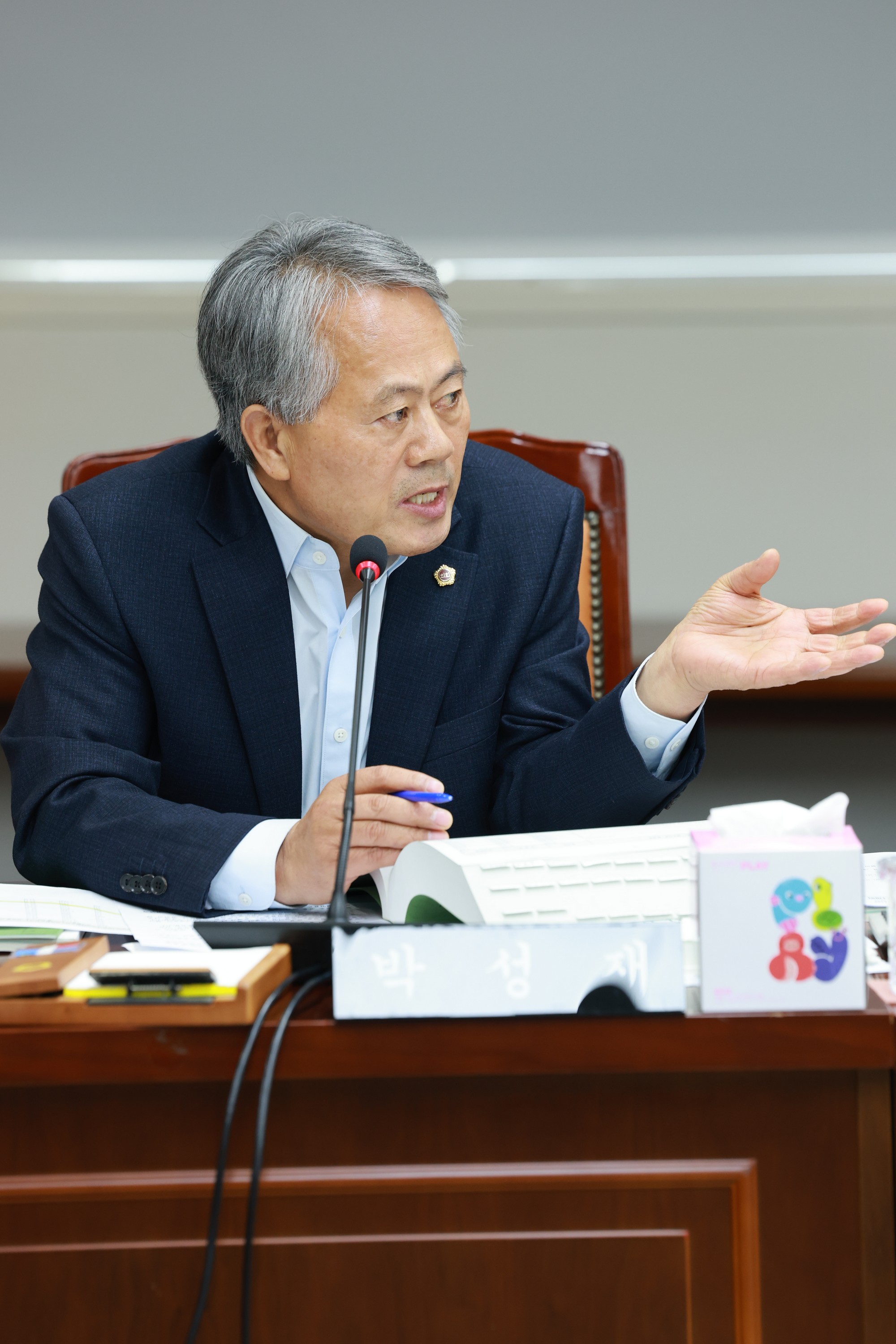 25년11월26일 전라남도 2025년 제3회 추가경정 예산안 심사 - 0401