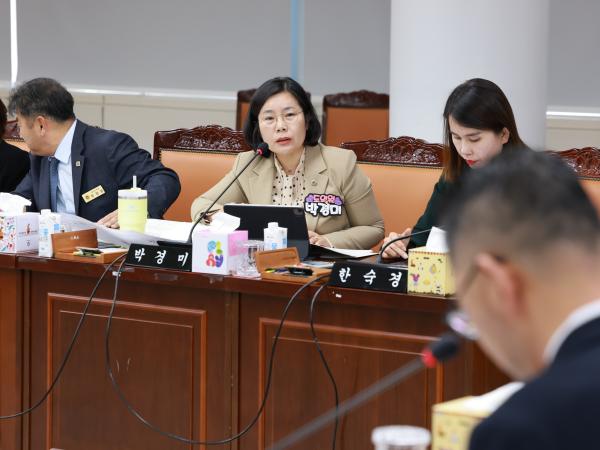 25년11월26일 전라남도 2025년 제3회 추가경정 예산안 심사 - 062 5