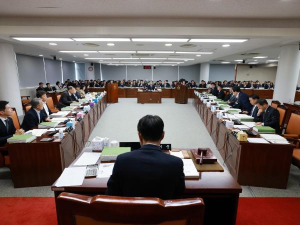 25년11월26일 전라남도 2025년 제3회 추가경정 예산안 심사 - 003 2