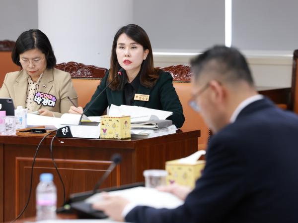 25년11월26일 전라남도 2025년 제3회 추가경정 예산안 심사 - 049 4