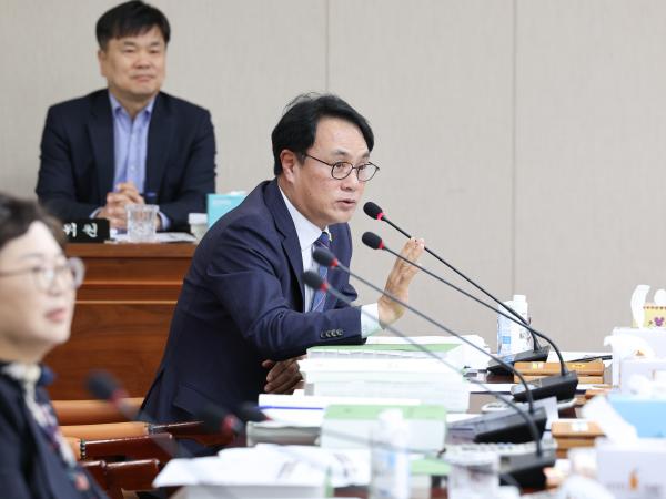 25년11월26일 전라남도 2025년도 제3회 추가경정 예산안 심사 (25) 8