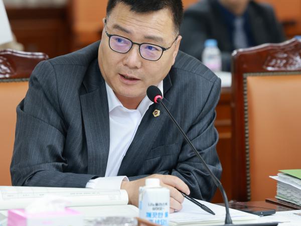 25년11월26일 전라남도 2025년 제3회 추가경정 예산안 심사 - 057 2