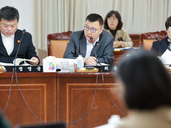 25년11월26일 전라남도 2025년 제3회 추가경정 예산안 심사 - 059 8