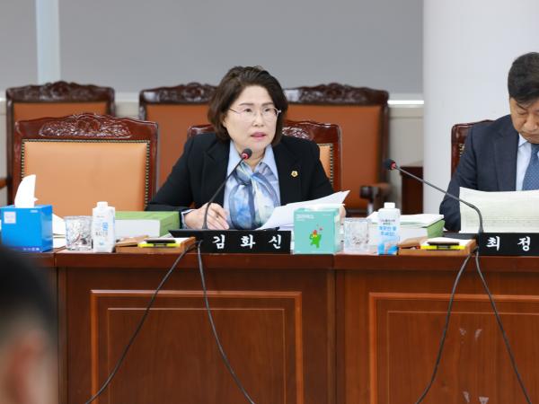 25년11월26일 전라남도 2025년 제3회 추가경정 예산안 심사 - 025 7