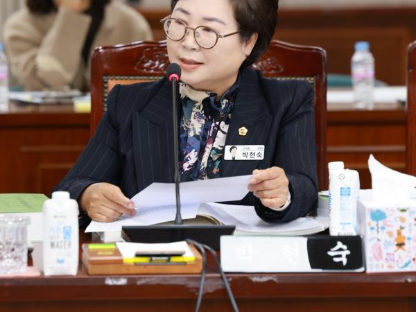 25년11월26일 전라남도 2025년 제3회 추가경정 예산안 심사 - 071 2