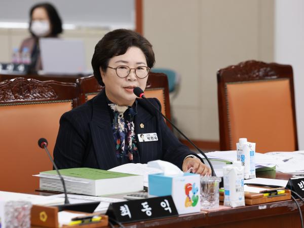 25년11월26일 전라남도 2025년 제3회 추가경정 예산안 심사 - 069 6