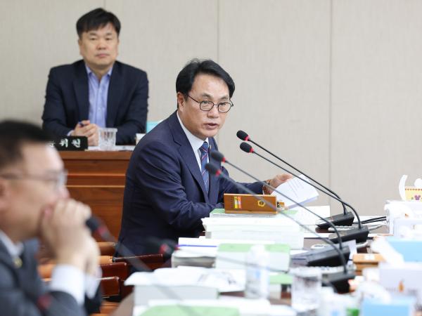 25년11월26일 전라남도 2025년도 제3회 추가경정 예산안 심사 (17) 7