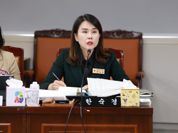 25년11월26일 전라남도 2025년 제3회 추가경정 예산안 심사 - 046 3