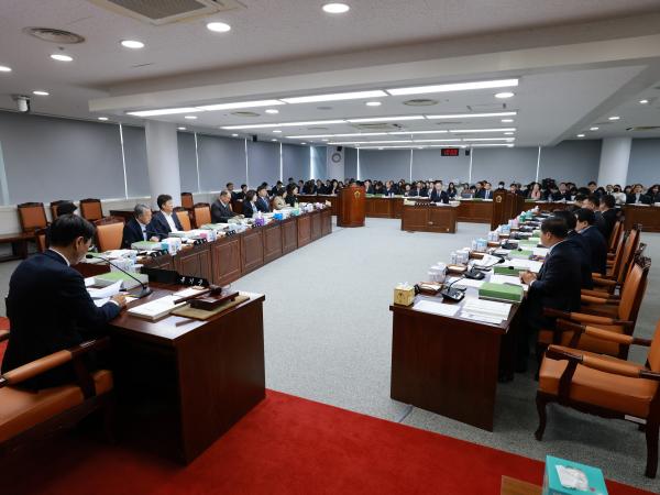 25년11월26일 전라남도 2025년 제3회 추가경정 예산안 심사 - 004 3