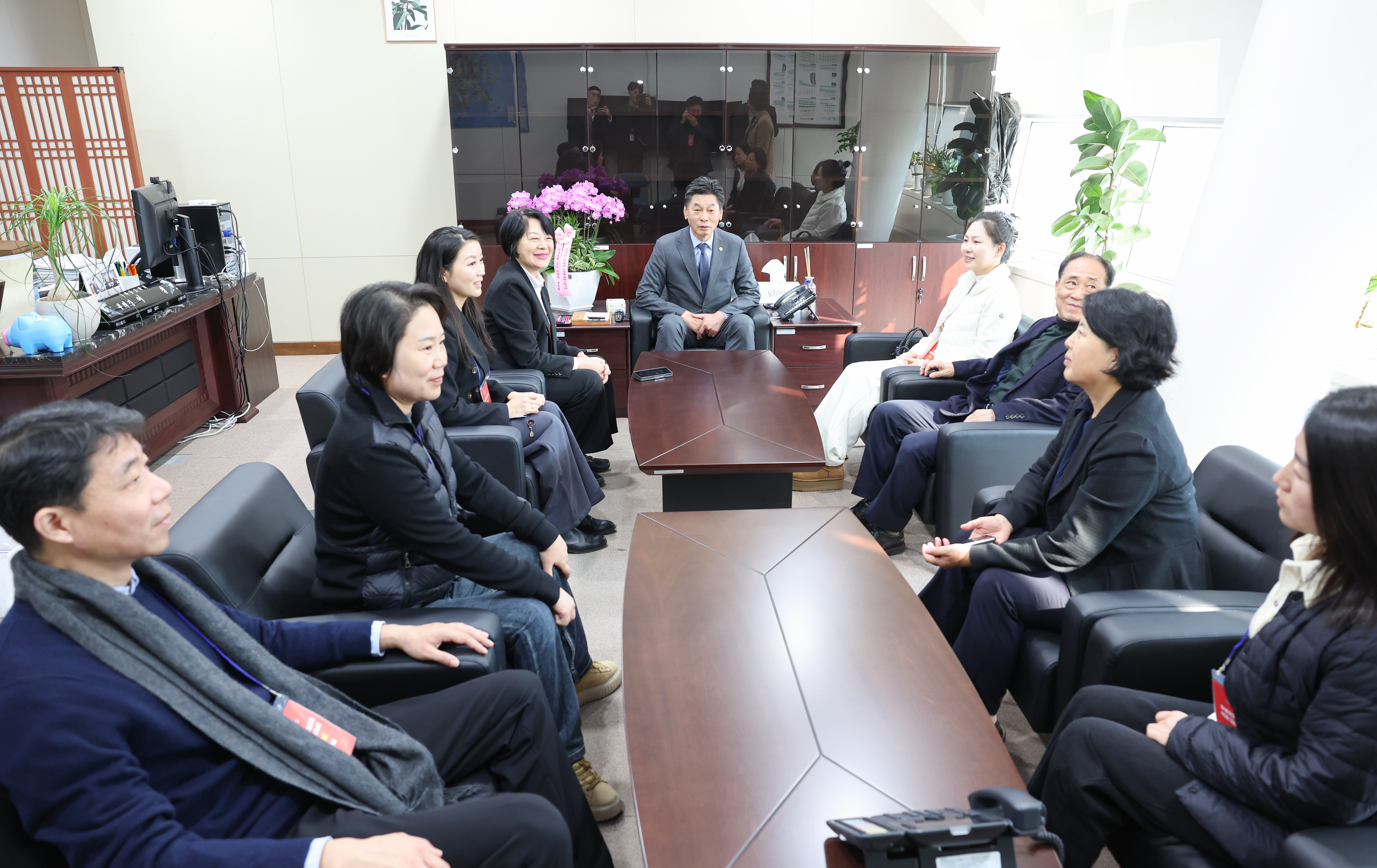 25년11월24일 중국 후베이성 기업대표단 - 전라남도의회 방문 (8)4