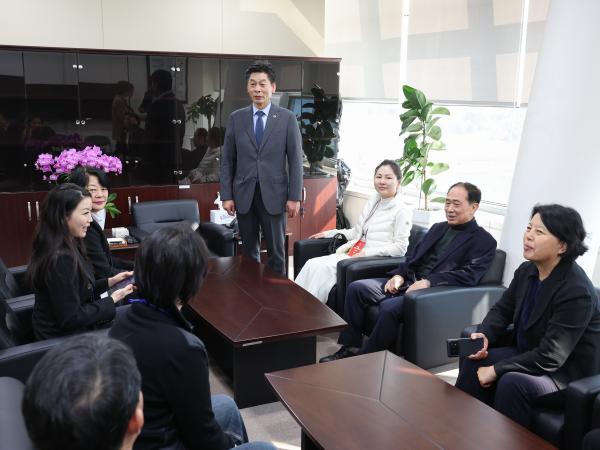 25년11월24일 중국 후베이성 기업대표단 - 전라남도의회 방문 (7) 7