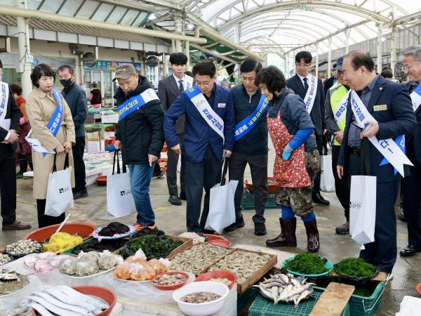 25년11월24일 민생경제 회복 전통시장 장보기 캠페인 - 028 7