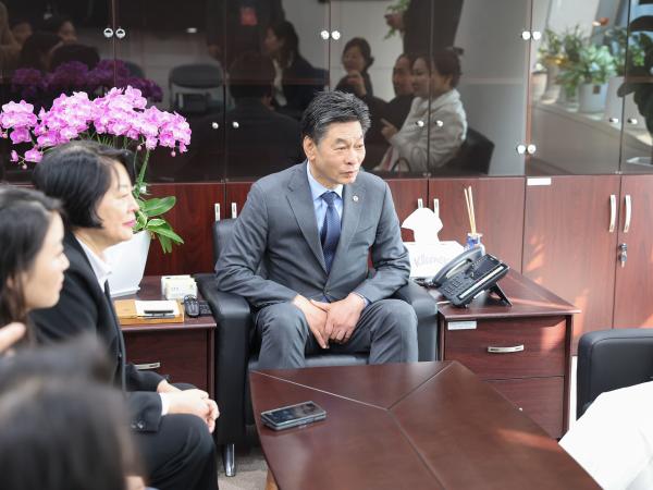 25년11월24일 중국 후베이성 기업대표단 - 전라남도의회 방문 (9) 6