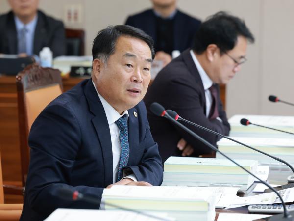 25년11월27일 전라남도교육비특별회계 2025년도 제2회 추가경정 예산안 심사 - 028 8