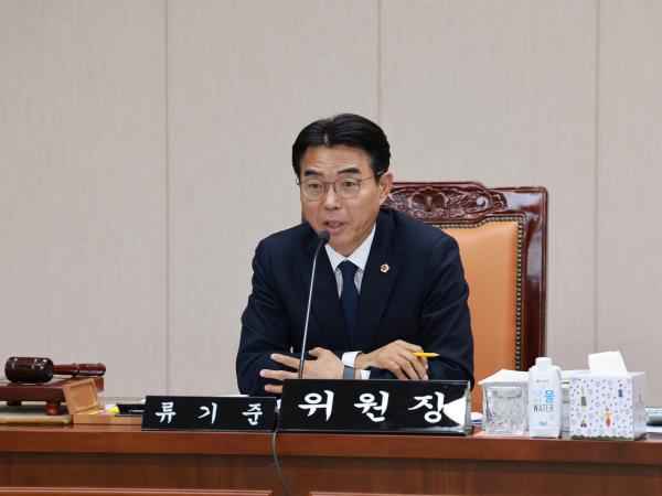 25년11월27일 전라남도교육비특별회계 2025년도 제2회 추가경정 예산안 심사 - 015 4