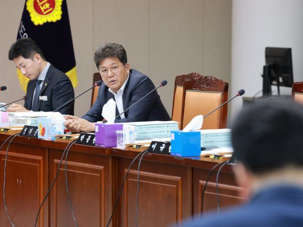 25년11월27일 전라남도교육비특별회계 2025년도 제2회 추가경정 예산안 심사 - 042 5