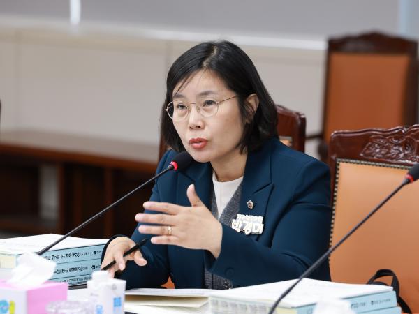 25년11월27일 전라남도교육비특별회계 2025년도 제2회 추가경정 예산안 심사 - 034 5