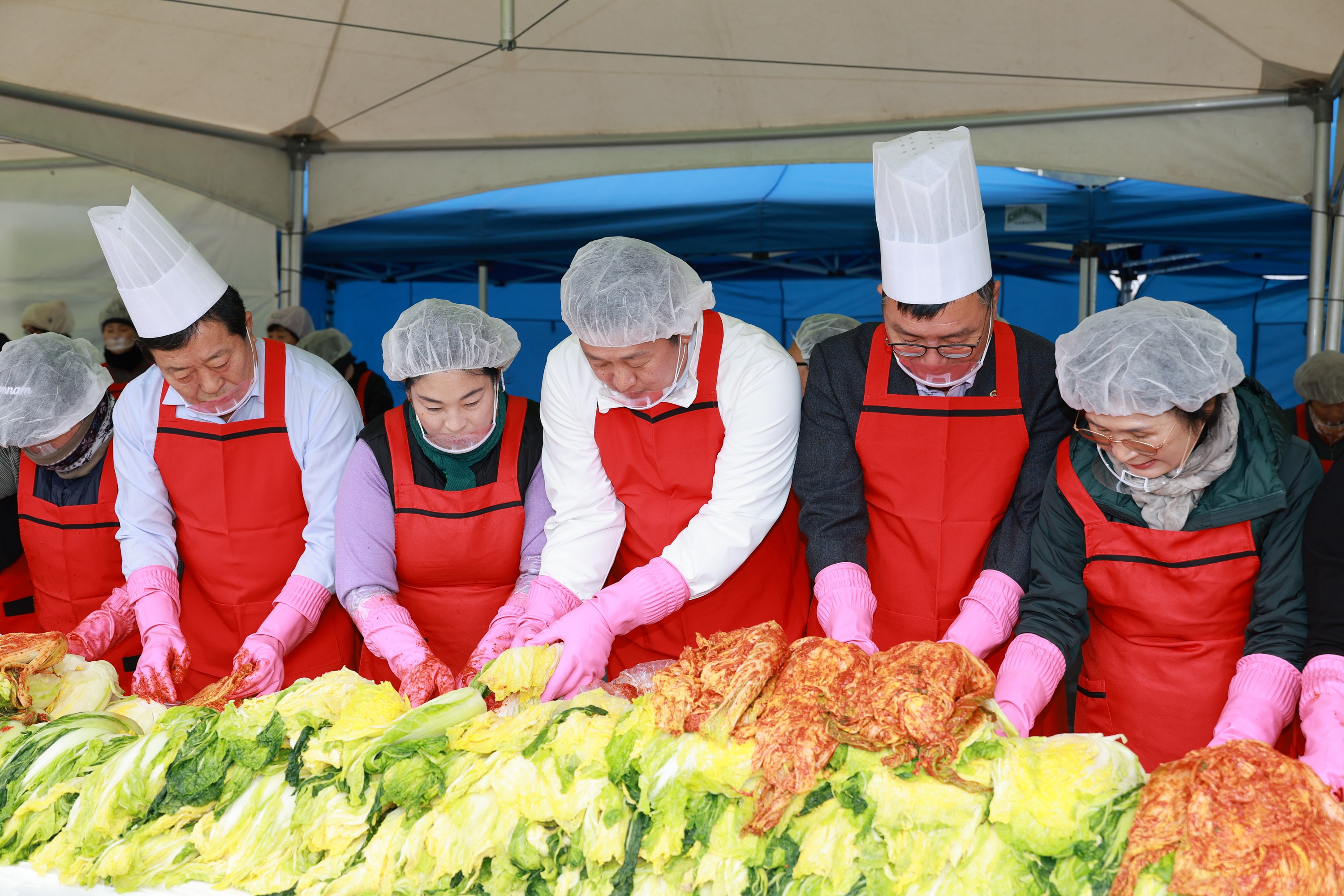 25년11월20일 2025 한여농 김장김치 담그기 및 나눔행사 - 0295