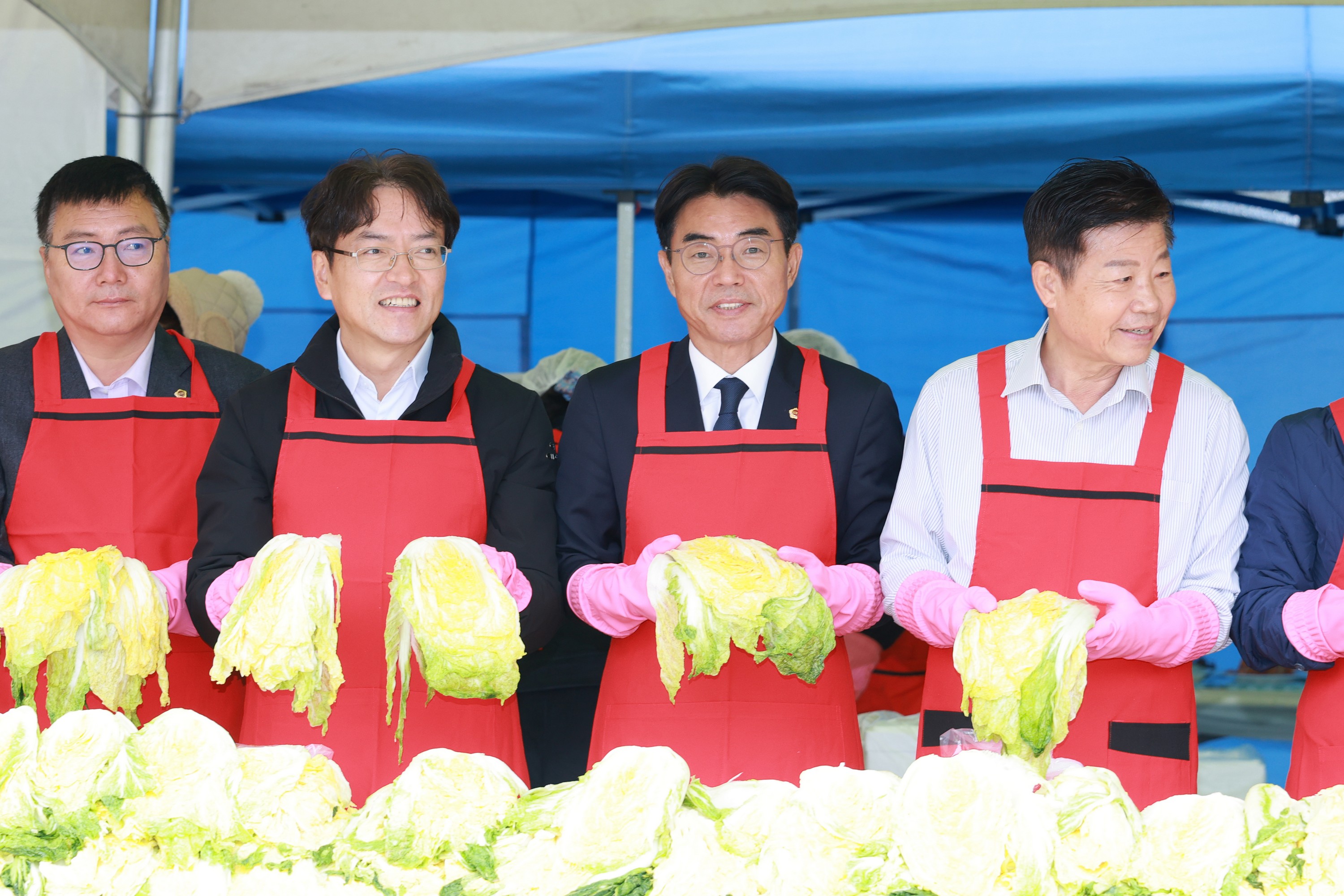 25년11월20일 2025 한여농 김장김치 담그기 및 나눔행사 - 0135